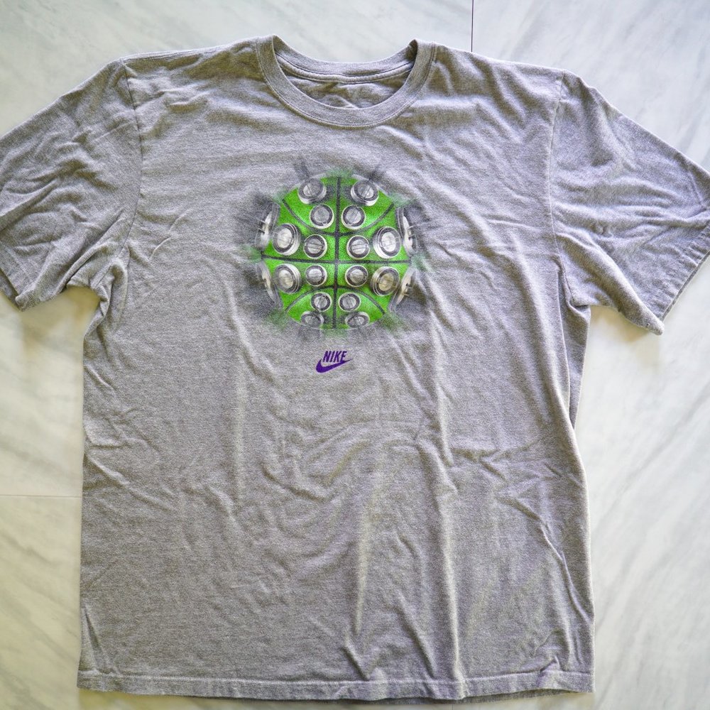 Nike T-Shirt Regular Fit XL - Gray